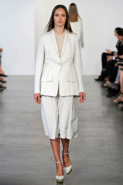 Look 2